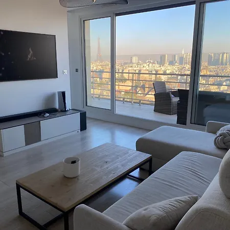 Апартаменты Luxury Flat - Eiffel Tower View & Terrace - Air Conditioning Париж