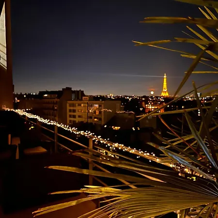 Luxury Flat - Eiffel Tower View & Terrace - Air Conditioning