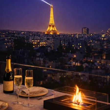 Luxury Flat - Eiffel Tower View & Terrace - Air Conditioning * Париж