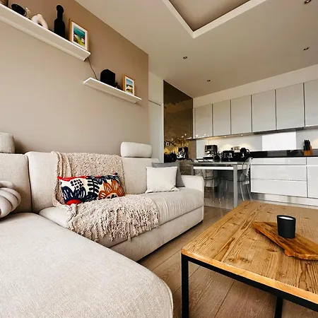 Luxury Flat With Terrace & Eiffel Tower View Paris