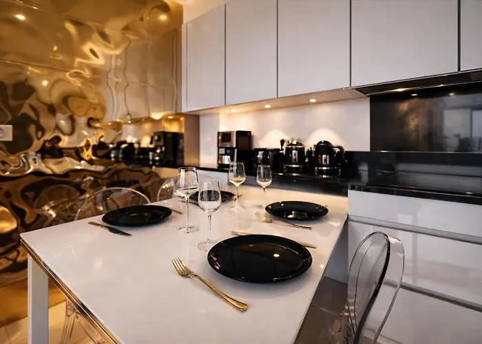 Luxury Flat - Eiffel Tower View & Terrace - Air Conditioning Apartman *